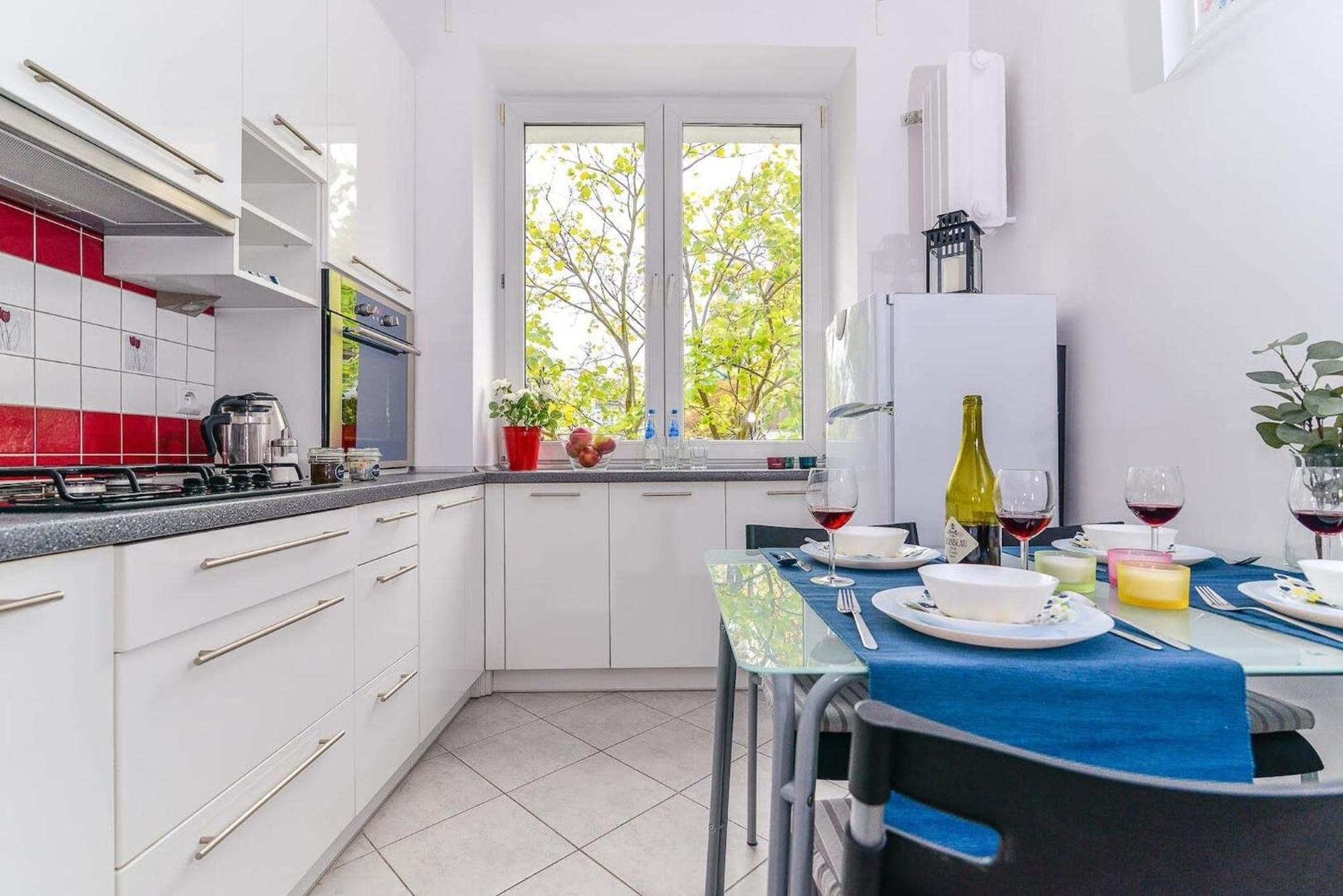 Cozy Apartment With Balcony - Palace Of Culture By Rent Like Home Varsó Kültér fotó